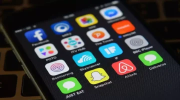 تحذير رقمي 12 تطبيق مراسلة تخترق هاتفك وتسرب بياناتك الشخصية